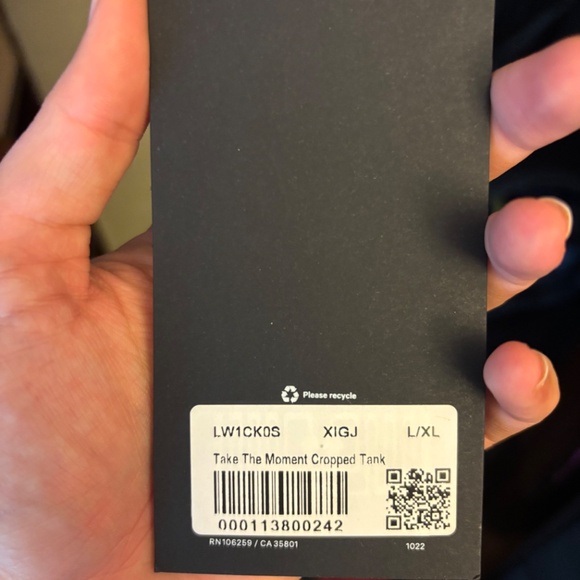 Lululemon; Take the Moment cropped tank - Picture 5 of 6